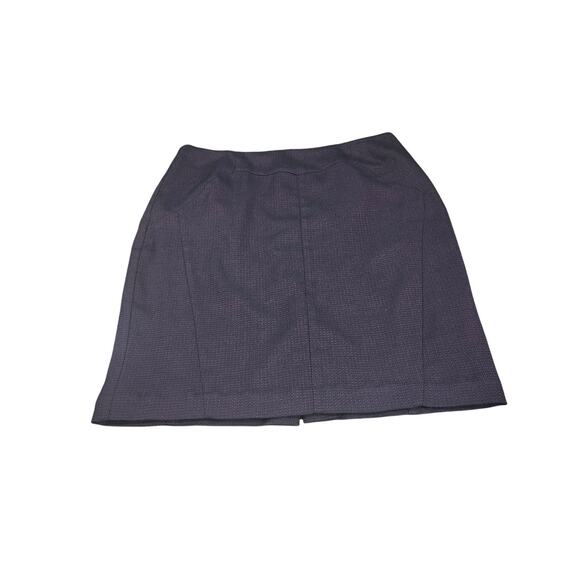 Worthington Dresses & Skirts - Worthington Straight Pencil Knee Length Skirt 16 Purple Lined Slit Career Wear